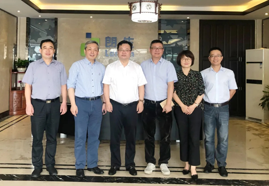 市僑聯(lián)領(lǐng)導(dǎo)調(diào)研立華制藥